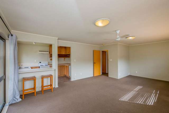 1/15 Wedgewood Grove Raumati Beach_2