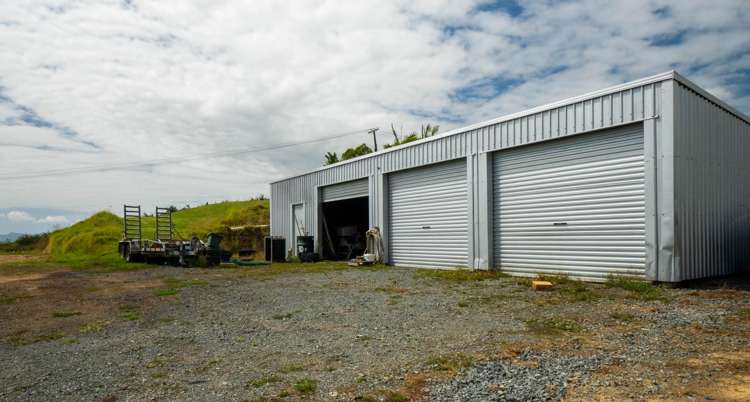 32 Toetoe Road Otaika_14