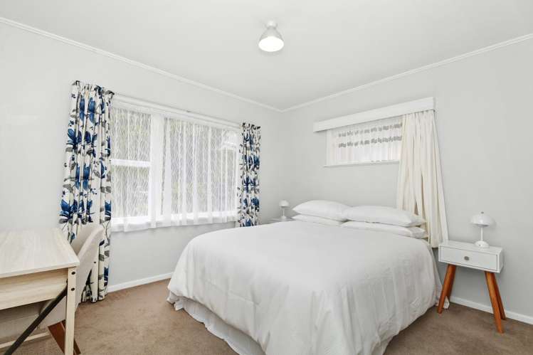 14 Lowry Crescent Stokes Valley_8