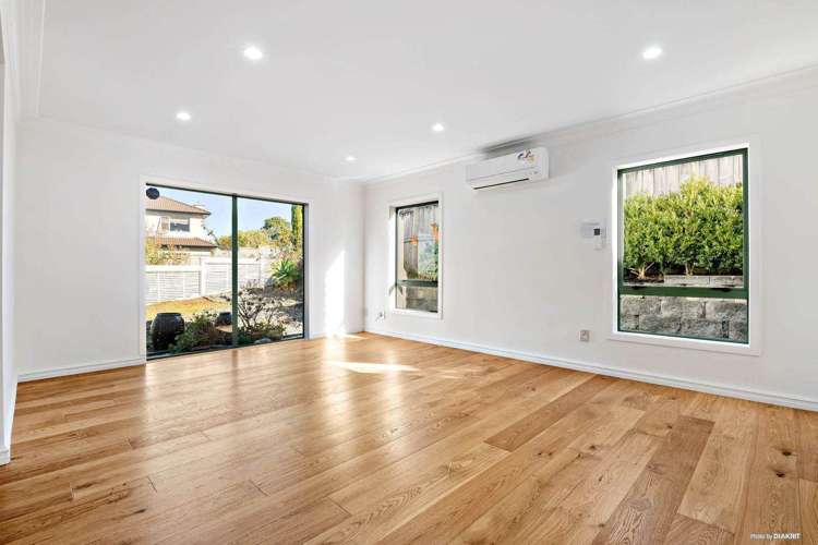 46 Joy Street Albany_26