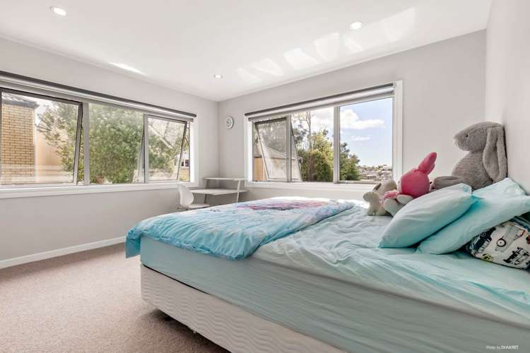 61 Masons Road Oteha_12