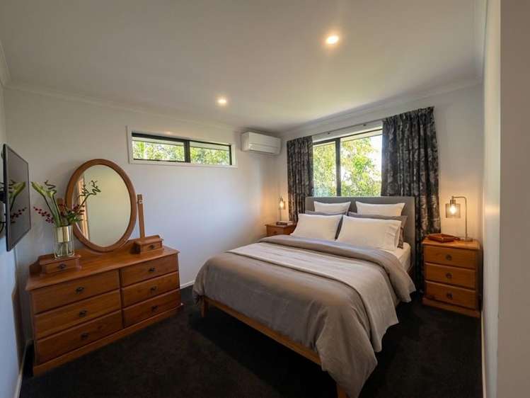  A/186 Seaview Road Westown_3
