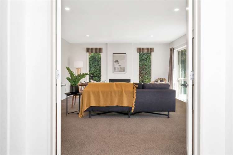 61 Clearbrook Street Shirley_1