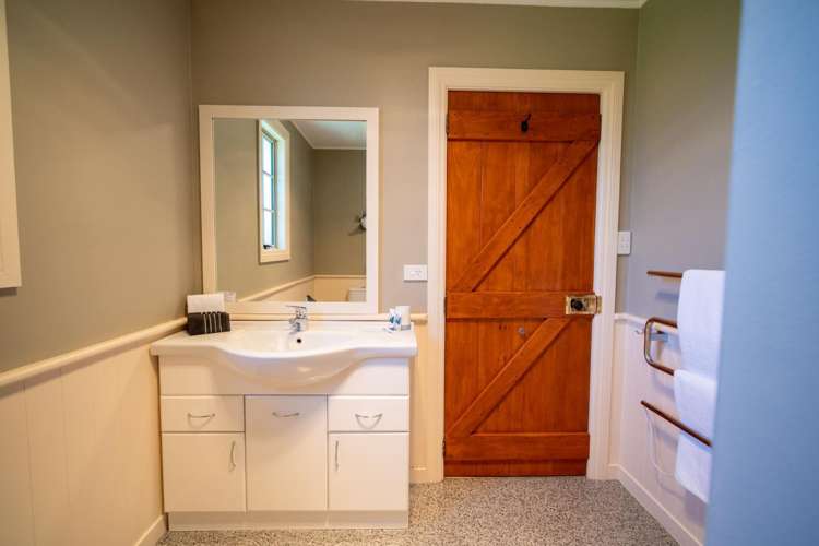 168 Te Anau Milford Highway Te Anau_42