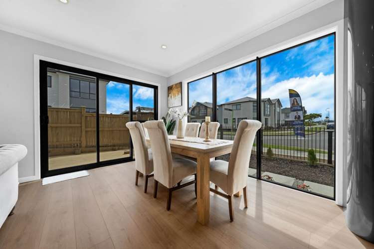 76 Koromeke Street Flat Bush_9