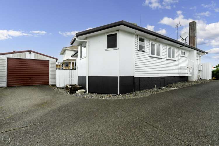 51 Rimu Street Gate Pa_11