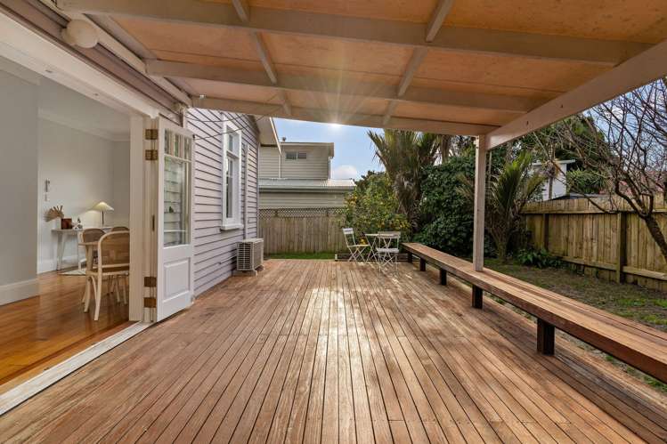 2/13 Alford Street Waterview_16