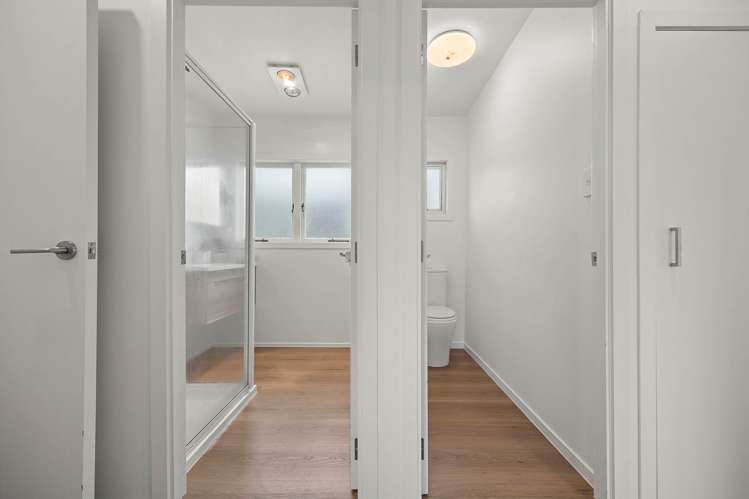 21 Howard Hunter Avenue St Johns_15