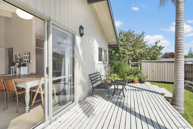 2/1a Yeovil Road Te Atatu Peninsula_3