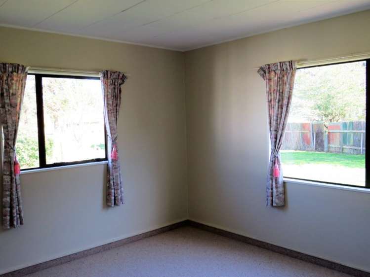 8 Tower Street Ormondville_10