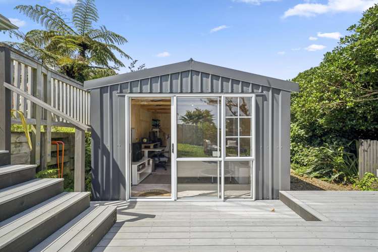 19 Handyside Street Tawa_13