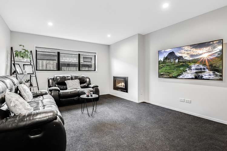 38 Probert Crescent Chartwell_8