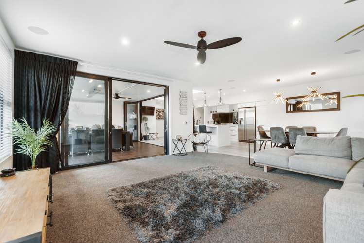 6 Hortons Way Cromwell_15