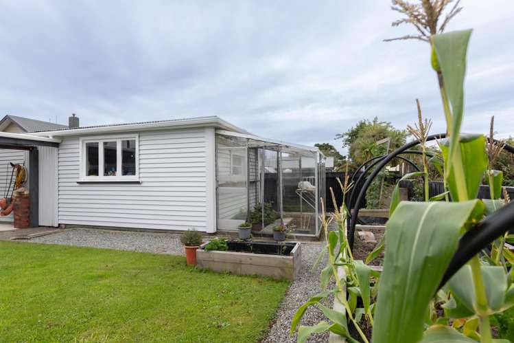 7 Geraldine Street Greymouth_34
