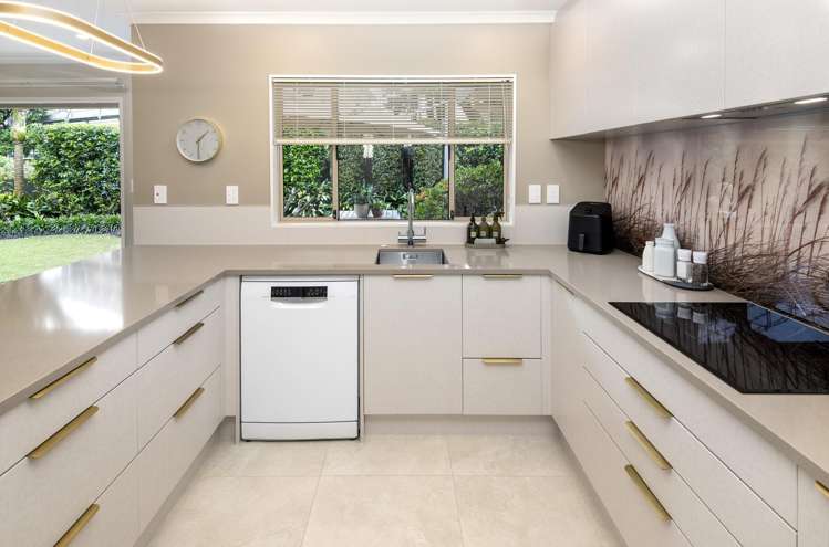 17a Thurston Place Bucklands Beach_11