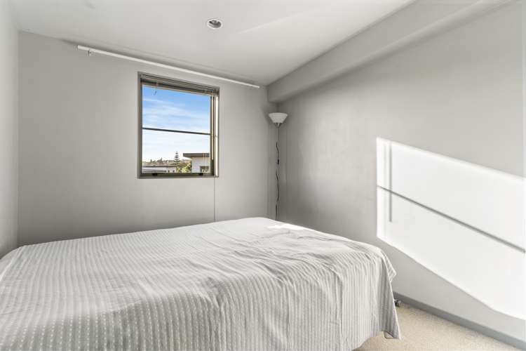 44/42 Holly Street Avondale_7