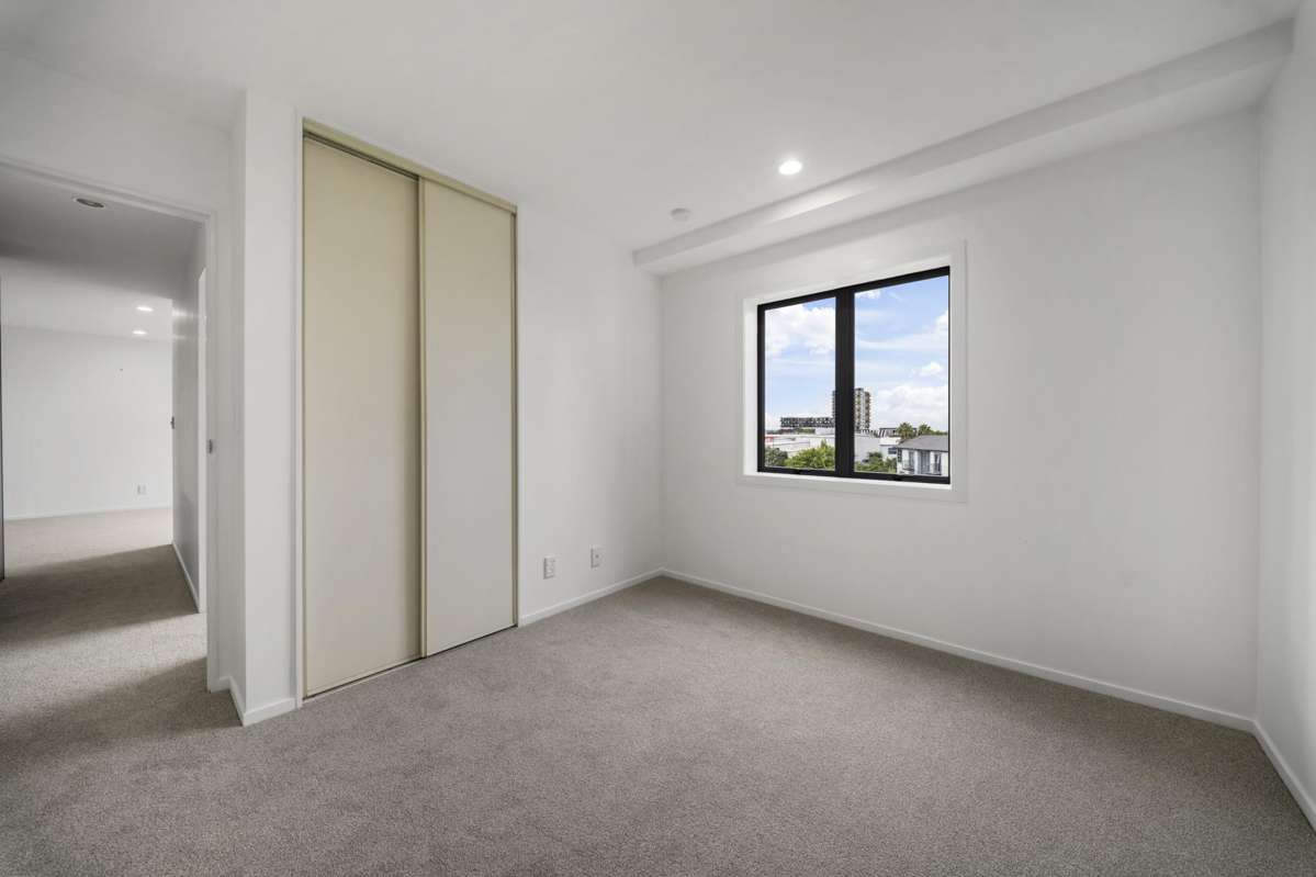 3F/10 Crown Lynn Place_5