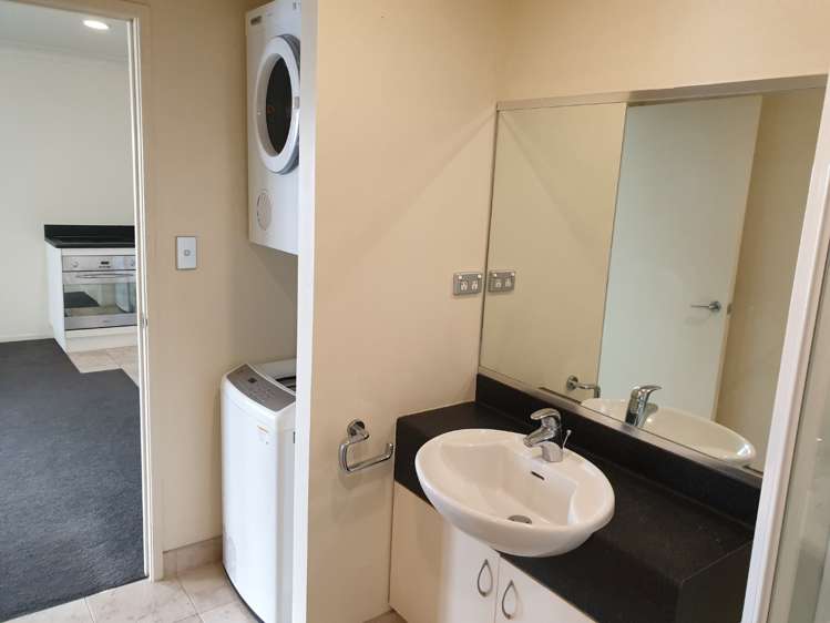 15 Nelson Street Helensville_8