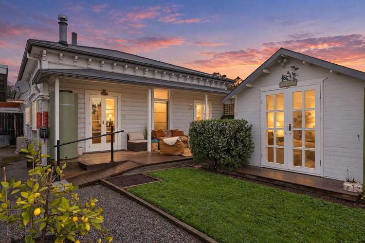 49A Gladstone Road_0
