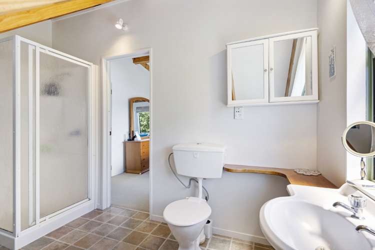 105 Ngati Pu Place Whangamata_16