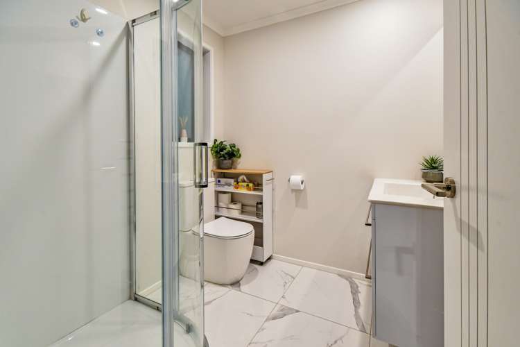 18 Leathem Crescent Pokeno_13