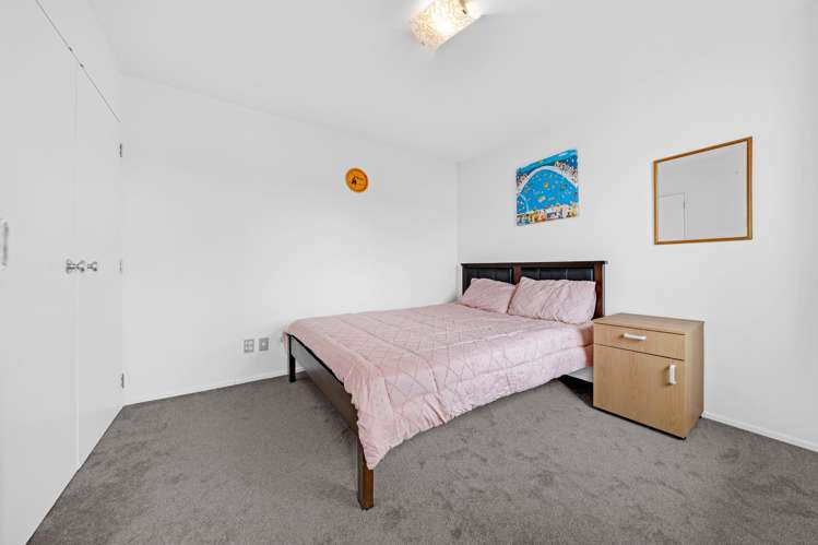 17/2 Armoy Drive East Tamaki_17