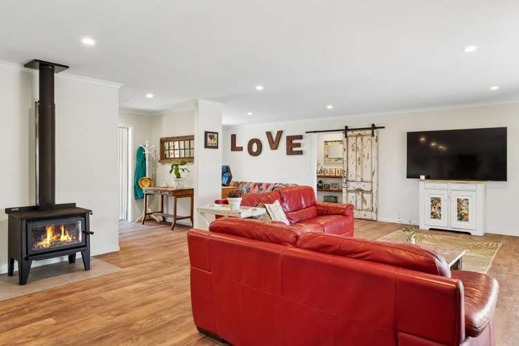 862 Oxford Road Fernside_7