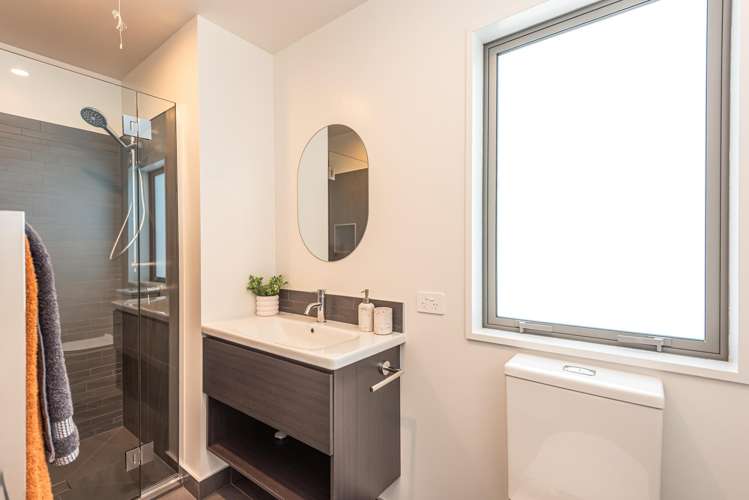 1/6 Strauss Place Somerfield_11