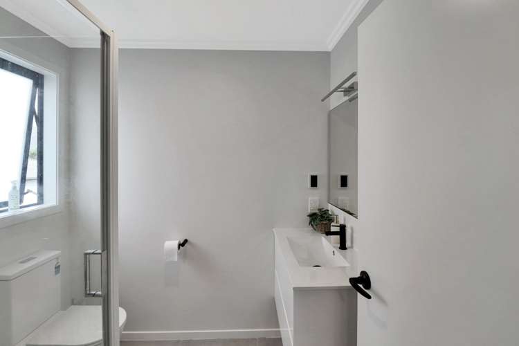 B/22 Stanley Street 10629_9