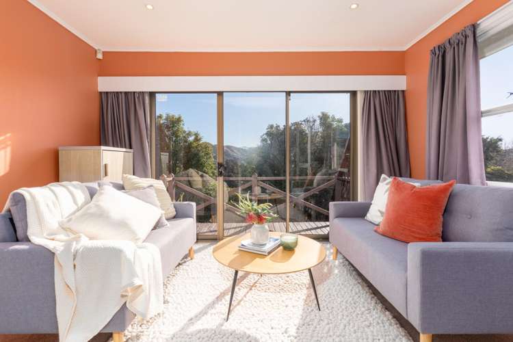 33 Lynda Avenue Paparangi_8