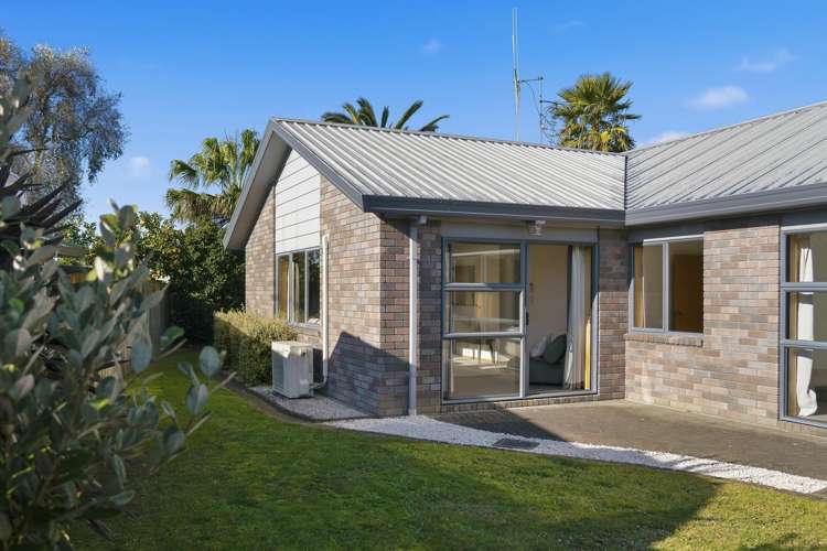 27 Newfield Drive Fairview Downs_14