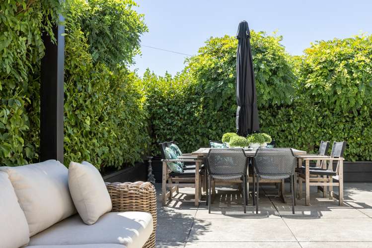 2/11 Te Aute Road Havelock North_21