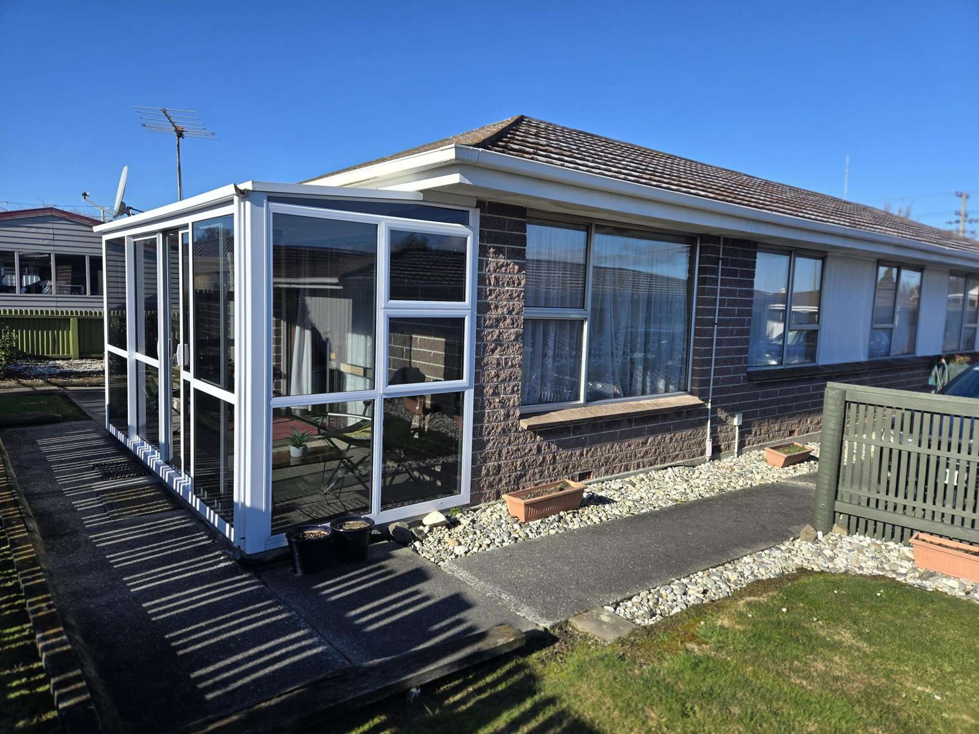 D/35 Essex Street Balclutha_0