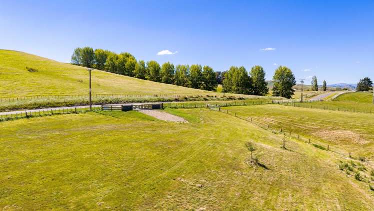 Lot 1-11 & 13-17, 566 Pourerere Road Waipawa_20