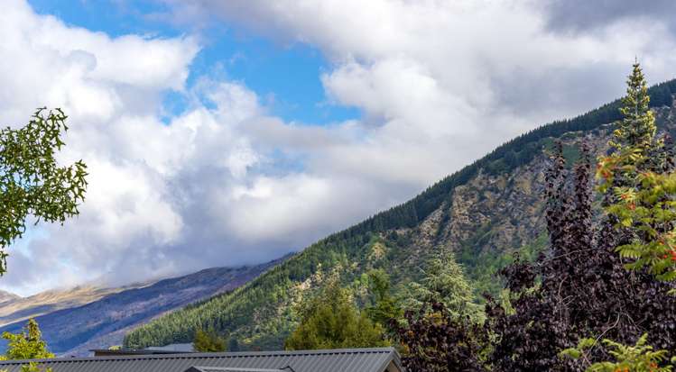 46 Adamson Drive Arrowtown_12