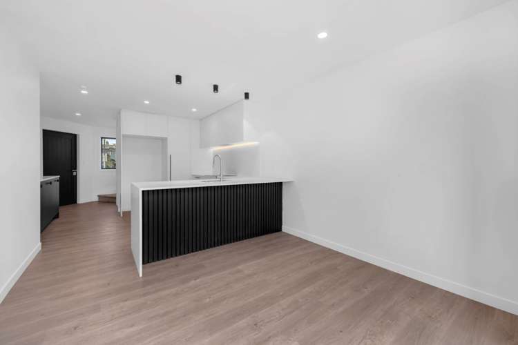 97/1,2,3,4 Cook Street Howick_60