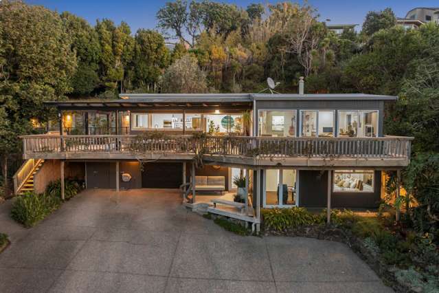 Seaview Sanctuary in Stanmore Bay