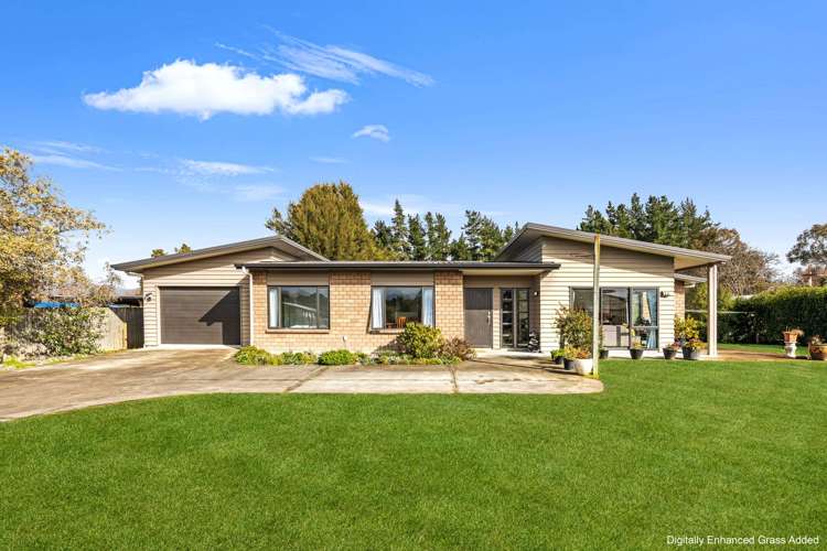 8 Latham Stubbs Crescent_0