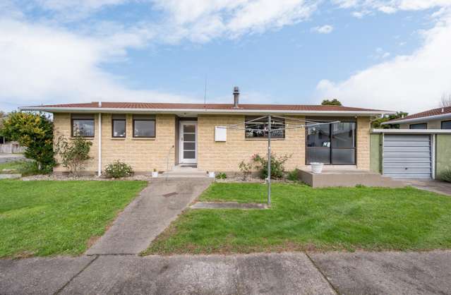 Ideal First Home or Investment in Quiet Wakefield