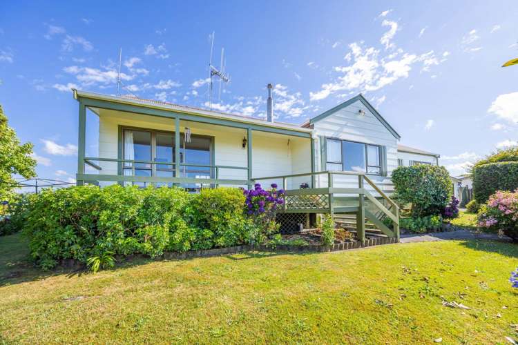 28 Gilbass Avenue Hamilton Lake_34