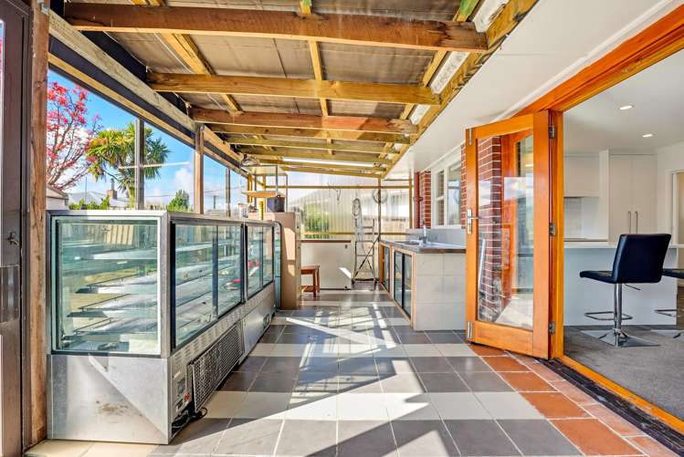 5 Norrie Street Redwood_9