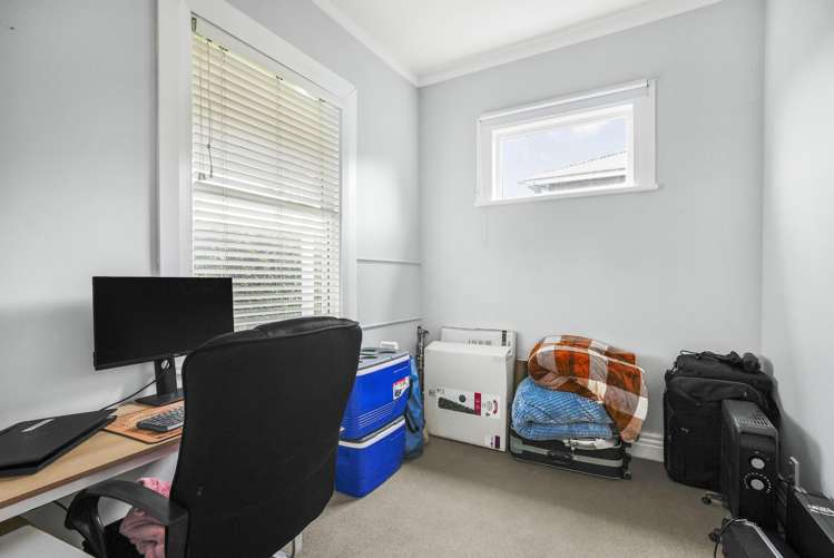 5 Udy Street Petone_10