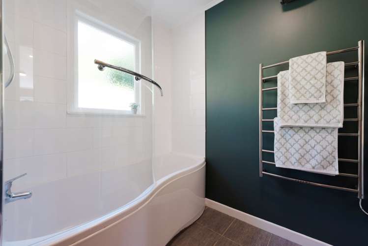 13 Cornford Street Karori_28