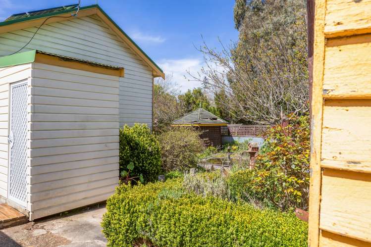 61 Chinnerys Road Woodend_19