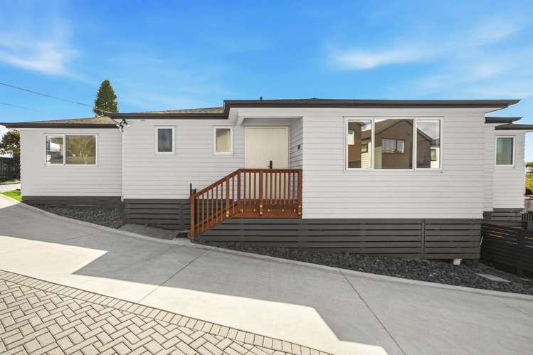 14A Porter Avenue Te Atatu South_18