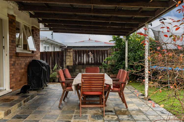 20 Springfield Crescent Enderley_14