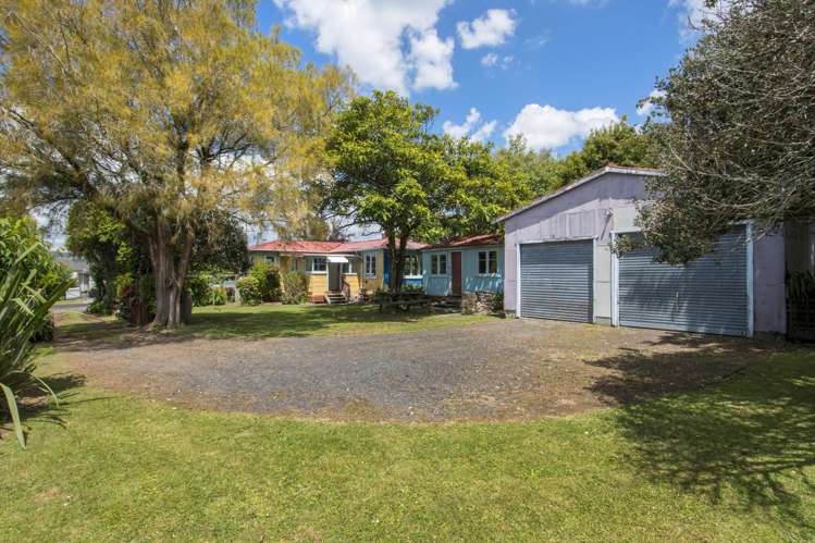 21 Regent Street Waihi_16