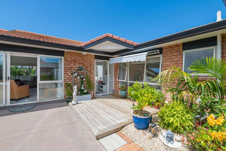 3B Pine Road Orewa_21