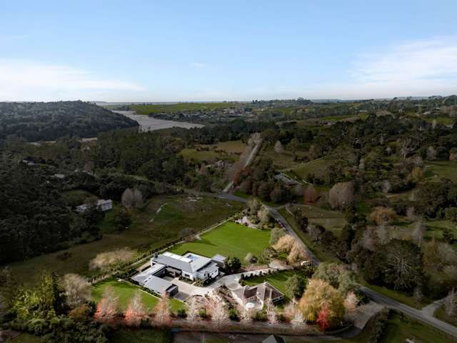 Gated Luxury Lifestyle with Minor Dwelling