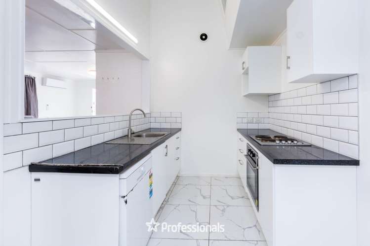 35 Hanson Grove Stokes Valley_1